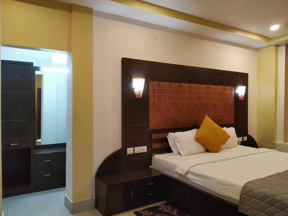 Hotel Sc Continental Itanagar Exterior photo